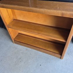 Small Wood Book Shelf, In Good Condition, Please See All Pictures For Details And Measurements