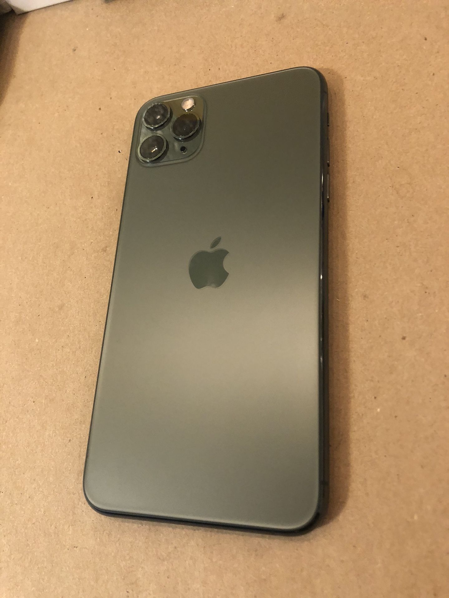 Apple iPhone 11 Pro Max Midnight Green Unlocked