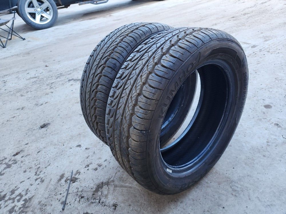 (2) Kumho Ecsta 205/50r15 tires