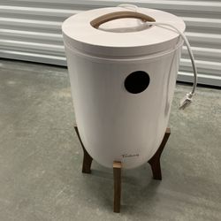 Fountaines Luxury  Towel Warmer 