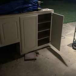 Free Cabinets With Doors 