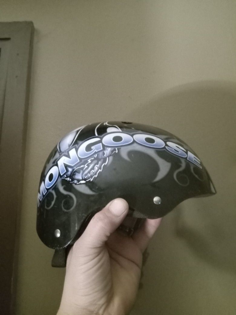 Mongoose Bmx Helmet