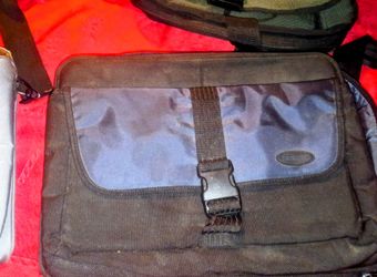 Laptop bag