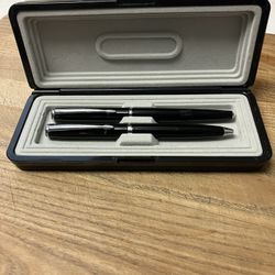 Gold Coast Black Pen Set in Case