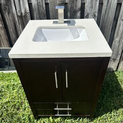 Full Bathroom Vanity Set With Mirror,