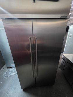 42" KITCHENAID BUILT IN STAINLESS STEEL REFRIGERATOR