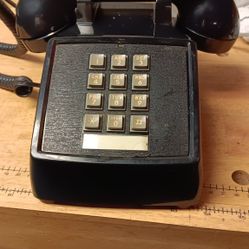 2500 Type Desk Top Phone