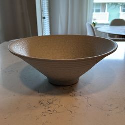 Ceramic Ivory Centerpiece Bowl 