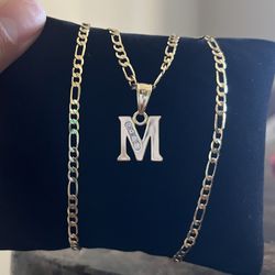 Letter M Necklace Gold Plated Letra M Cadena 