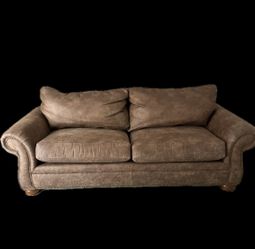 LA Z BOY Leather Mackenzie Sofa & Ottoman 