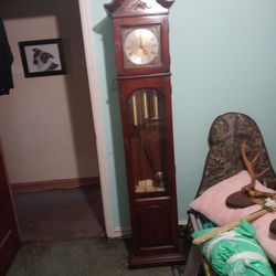 Grandfather Chiming Clock