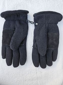 Winter gloves Large and small $10 each