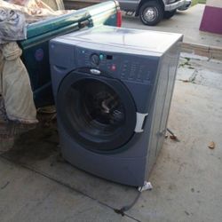 Whirlpool Washer and Gas Dryer Sets 