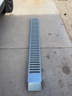 Aluminum motorcycle ramp