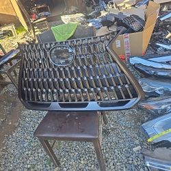 2022-2024 LEXUS NX350H/450H FRONT UPPER GRILLE USED OEM ►DC1768