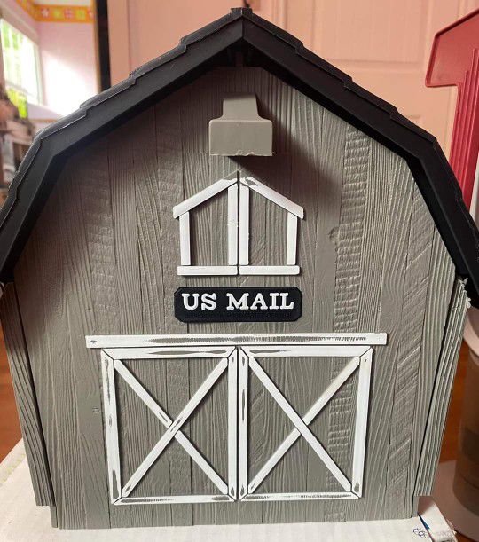 Brand New Barn Mailbox