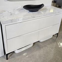Bathroom Vanity 60”