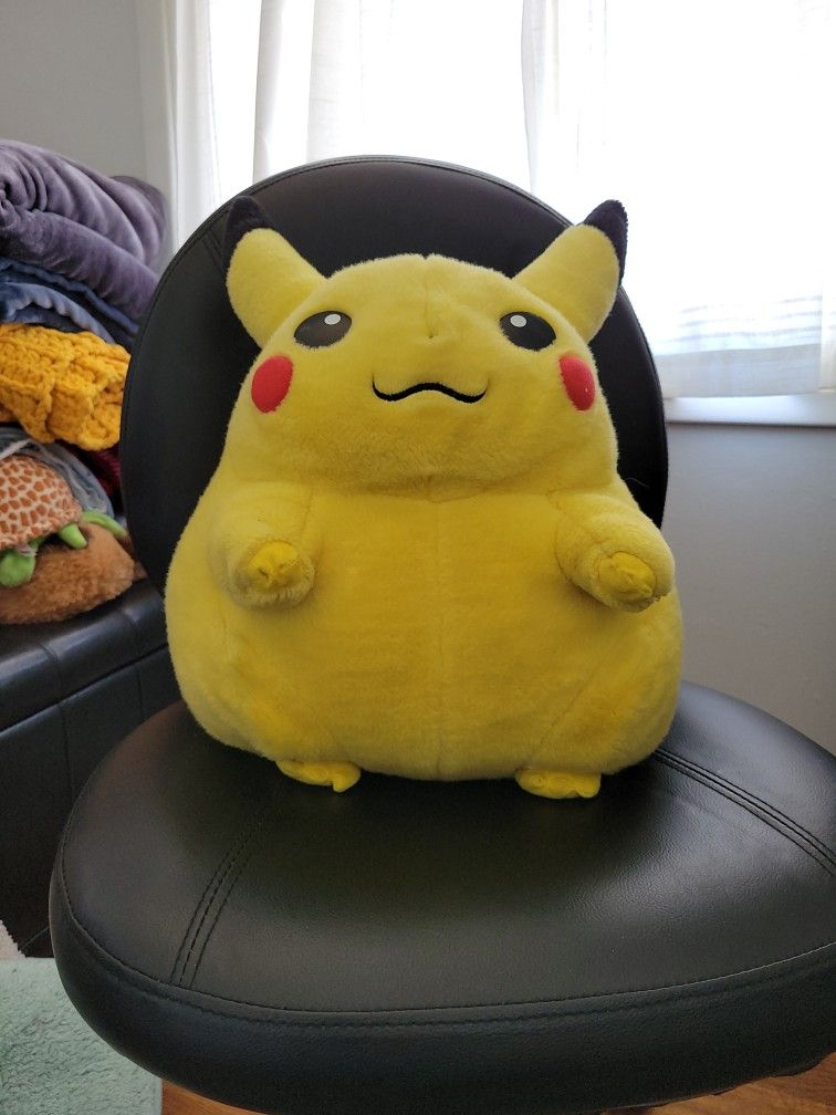 1999 Pikachu Jumbo Plush