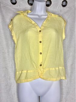 Light yellow blouse medium
