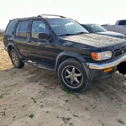 1998 Nissan Pathfinder