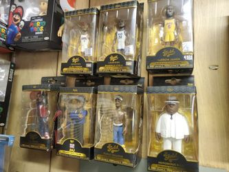 Gold action figures