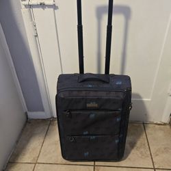 Elle Rolling Suitcase 