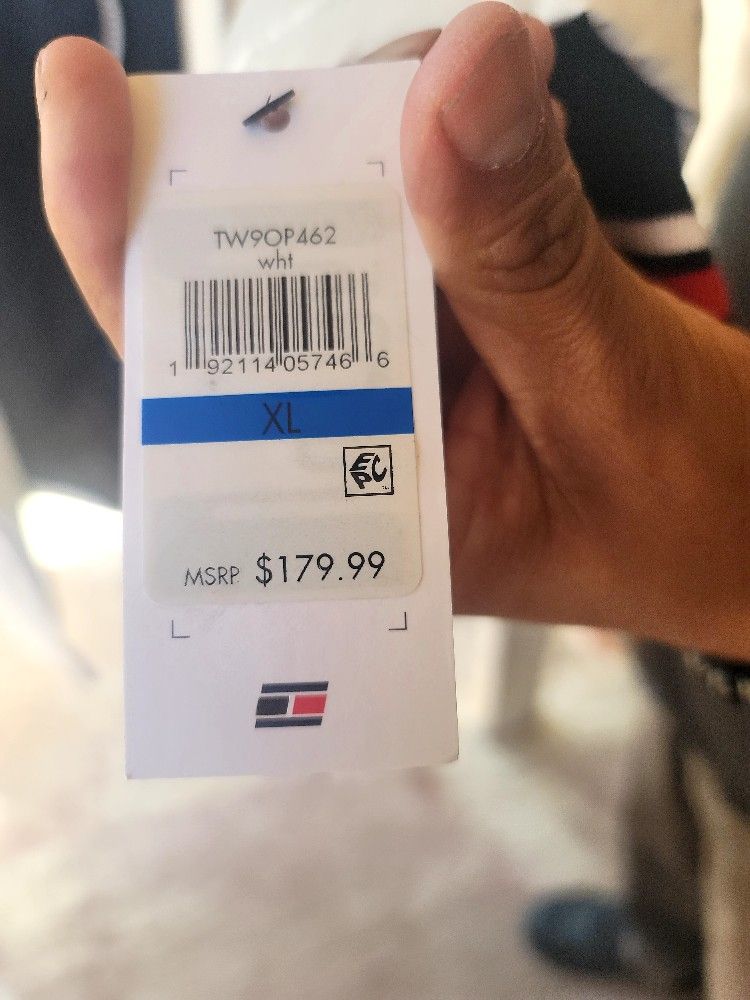 Tommy Hilfiger