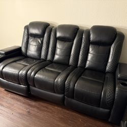 Electric Reclining Couch
