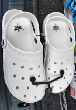 Slip ons