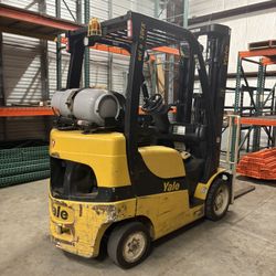 Fork Lift With Long Extensions 