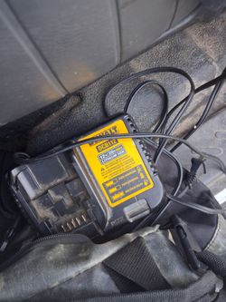 Dewalt battery charger
