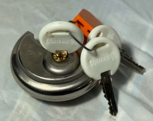 Chateau Stainless Steel Disc Padlock with Keys