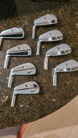 NIKE VR PRO Irons🔥🔥 like new! LH