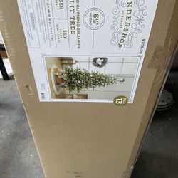 Pre Lite Christmas Tree
