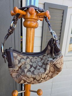 Coach small shoulder bag