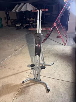 “Maxi” climber