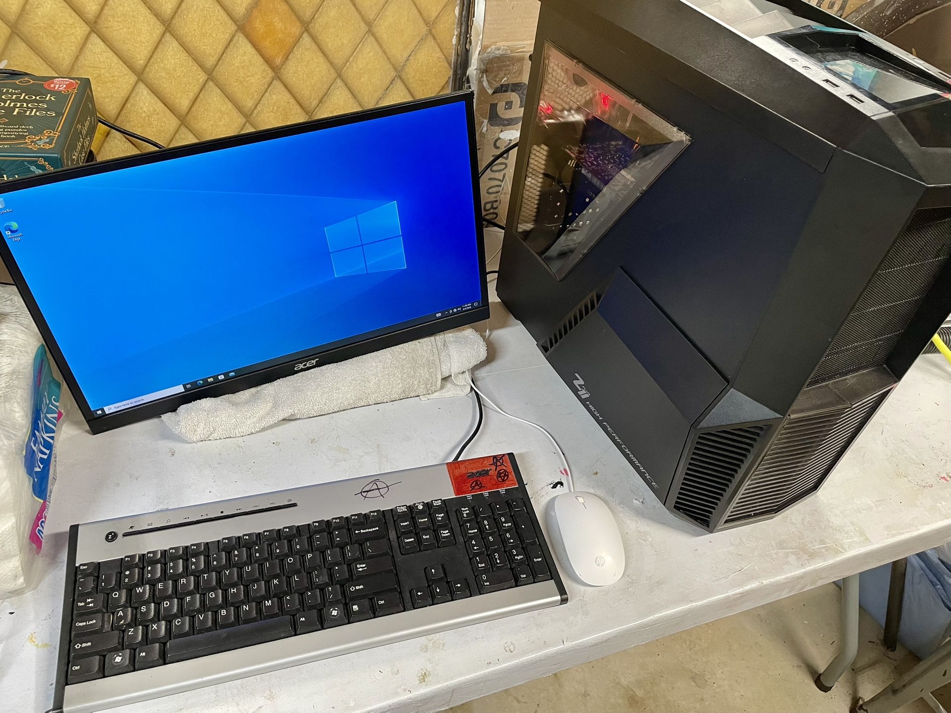 Older gaming pc desktop with 22’ acer monitor with keyboard and mouse GeForce 1050 ssd win 10 intel