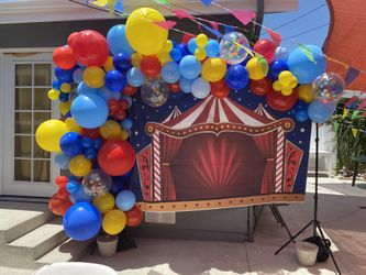 Balloon Garland Decor