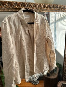 Men’s linen button up