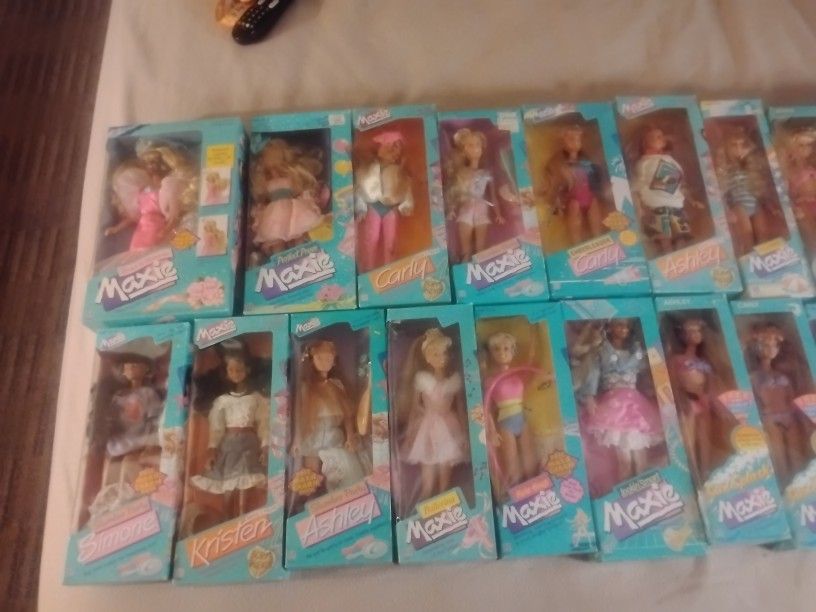 Maxie Dolls 