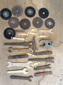 Large Vintage Specialty Wrench & Abrasive Disc Lot – 25+ Pieces