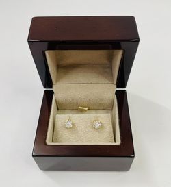 Natural Diamond Earrings 1/3 ct tw Round 14K Yellow Gold Prong-Set Cluster Screw Backs