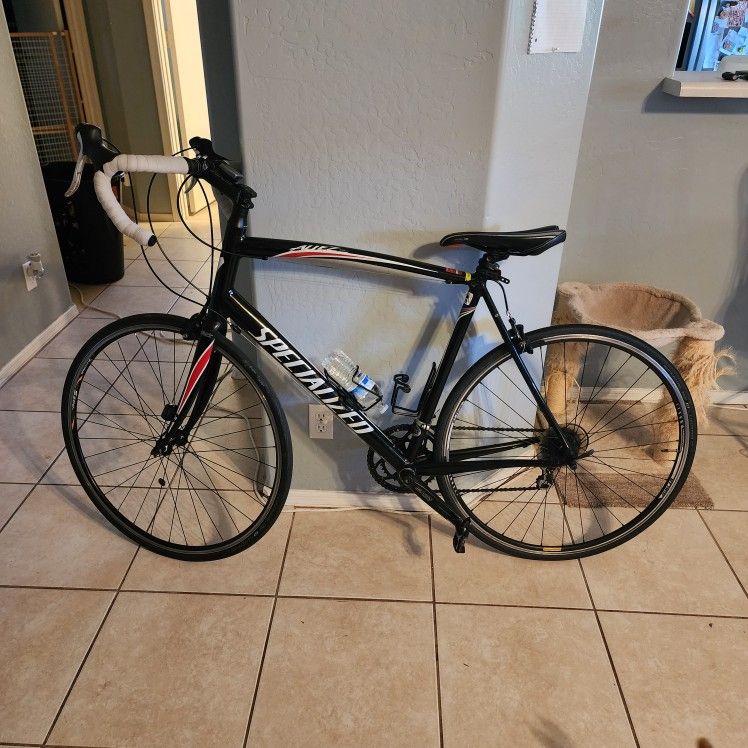 2009 XXL size Specialized Allez Sport (For 6'+ Person)