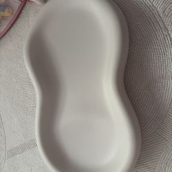Keekaroo Peanut Changer