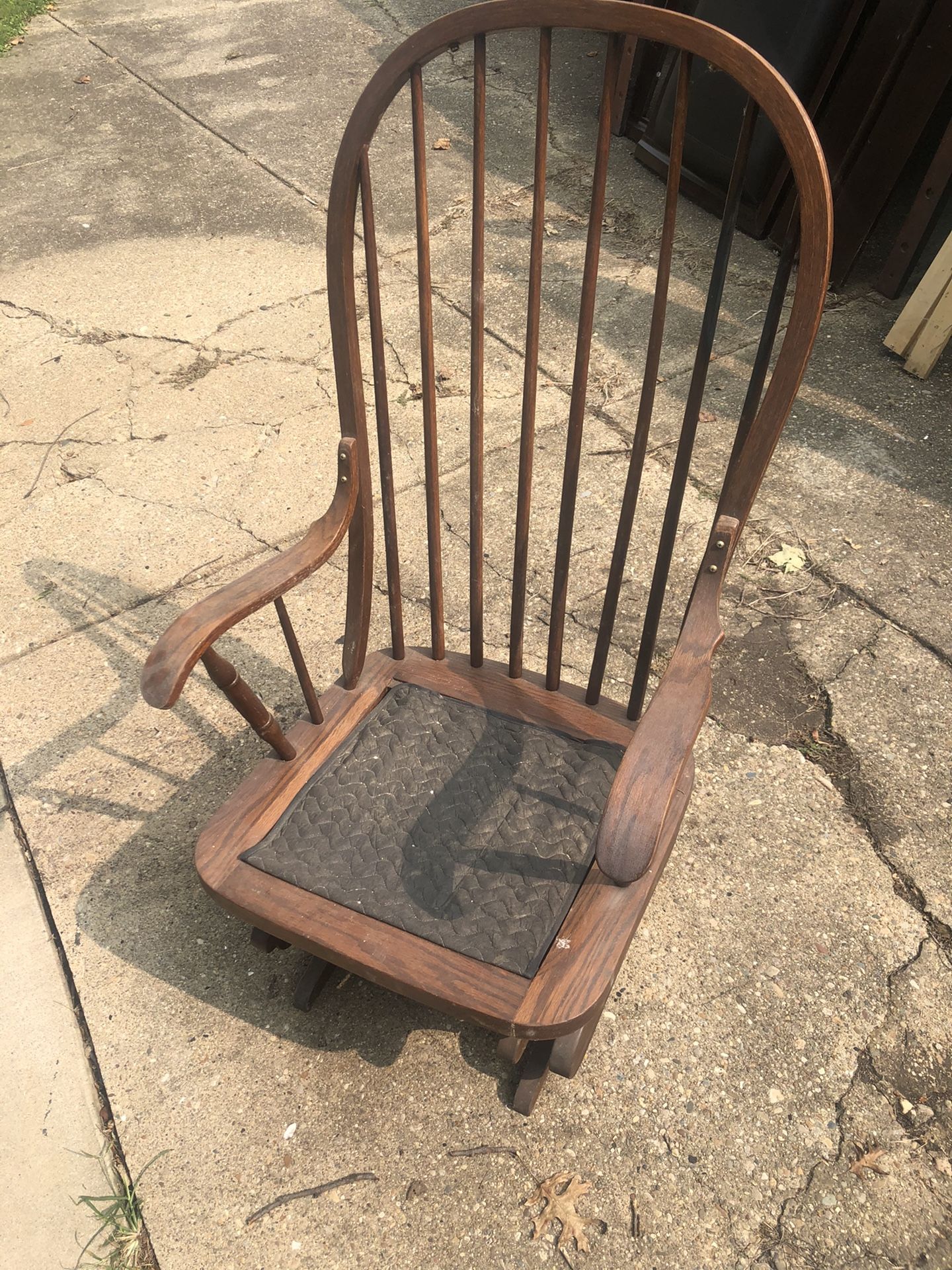 Vintage 1960’s Tell City Furniture Glider Rocker