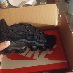 Nike Air Vapor Max Plus Black