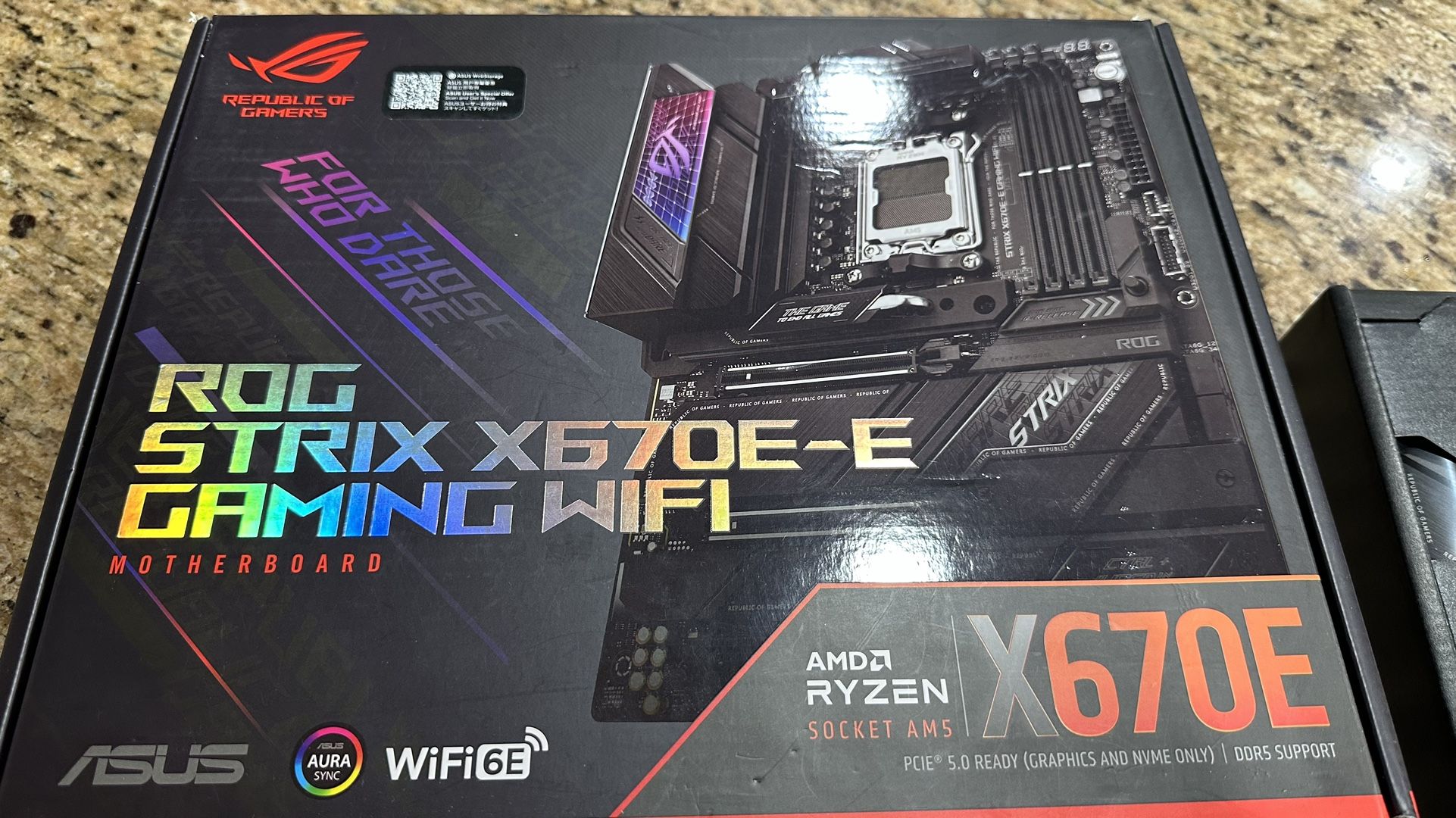 Asus Rog Strix X670E-E Gaming WiFi AM5 Motherboard