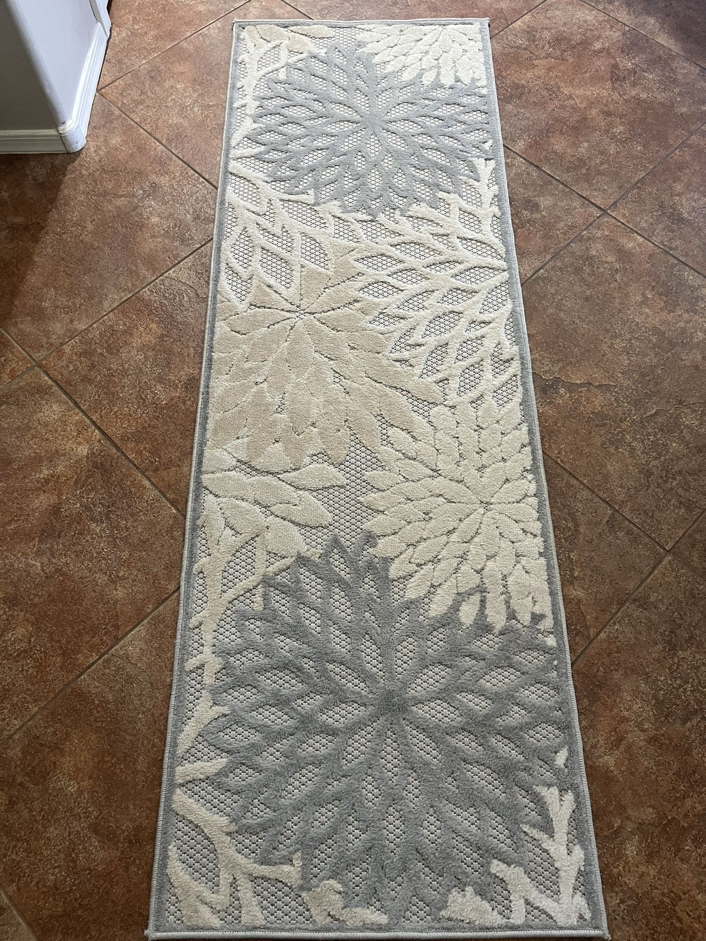 Nourison Aloha Indoor/Outdoor 2’x6’ Runner Area Rug Org. $30