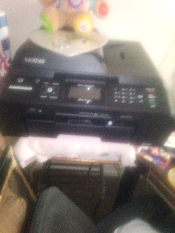 Printer Y Fax Machín (Brother