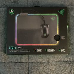Razer Firefly V2 Mousepad 